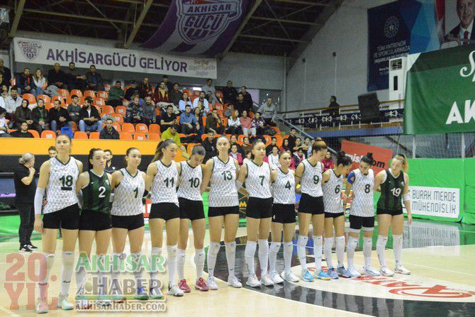 Manisa B B Kad N Voleybol Akhisar Belediyeyi Ma Lup Etti